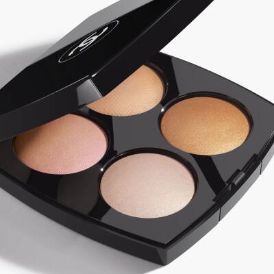 CHANEL JEUX DE LUMIÈRES 12g 限定版 CHANEL JEUX DE LUMIÈRES MULTI-USE EYESHADOW AND HIGHLIGHTER