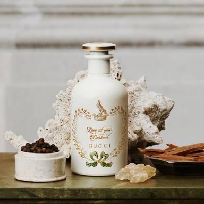 Gucci The Alchemist's Garden Love at Your Darkest Eau de Parfum