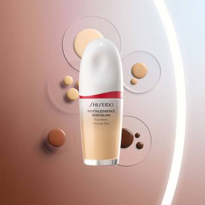 SHISEIDO Revitalessence Skin Glow Foundation SPF30 30ml SEPHORA UK