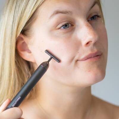 BeautyPro T-BAR Sonic Vibrating Anti-Ageing Device | SEPHORA UK