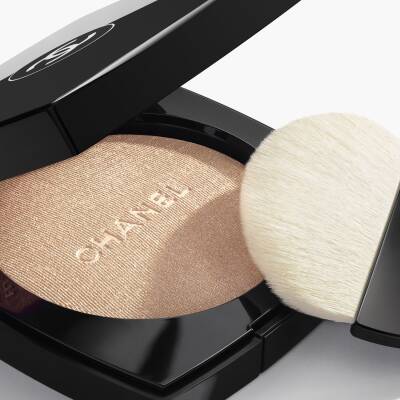 CHANEL POUDRE LUMIÈRE - Illuminating Powder | SEPHORA UK