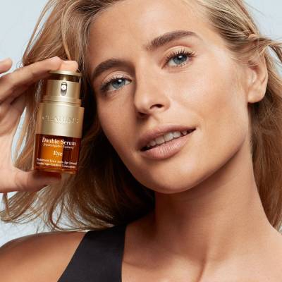 新品、未使用　CLARINS Double Serum Eye 20mL Double Serum Under Eye Tightening & Hydrating Cream | CLARINS®