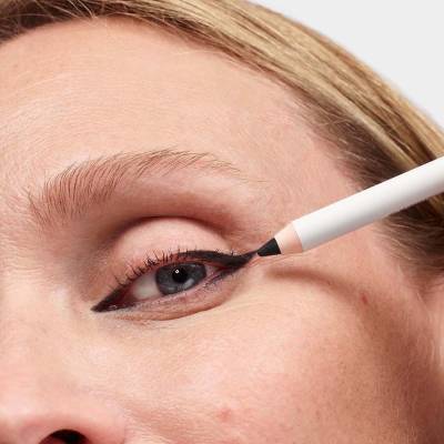 No 1 eyeliner discount