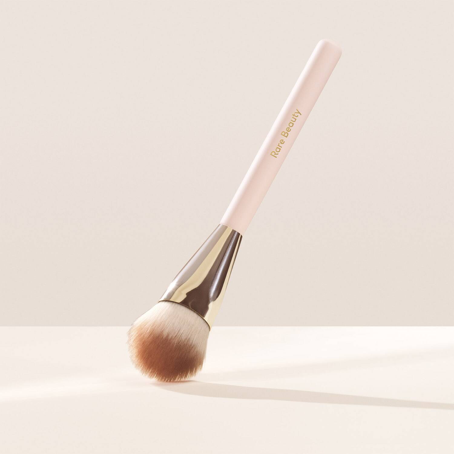 RARE BEAUTY Soft Pinch Liquid Blush Brush | SEPHORA UK
